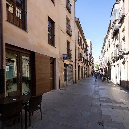 Erasmus Plaza Apartment *