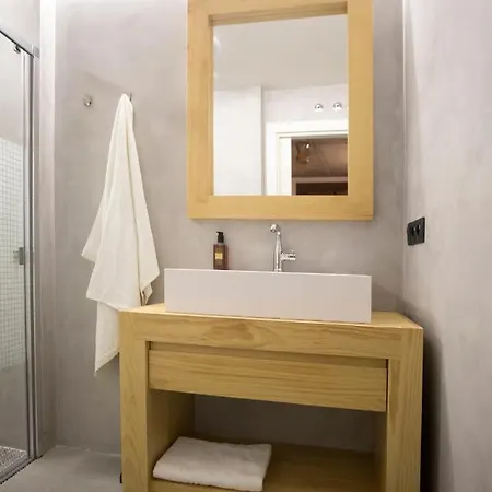 Erasmus Plaza Apartment *