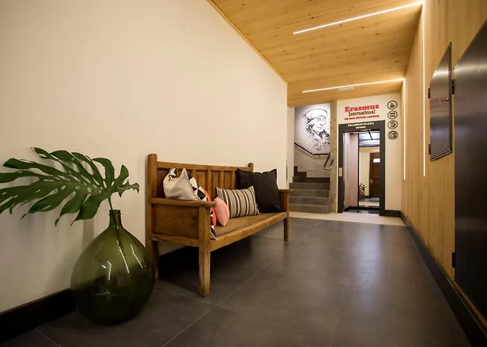 Erasmus Plaza 아파트